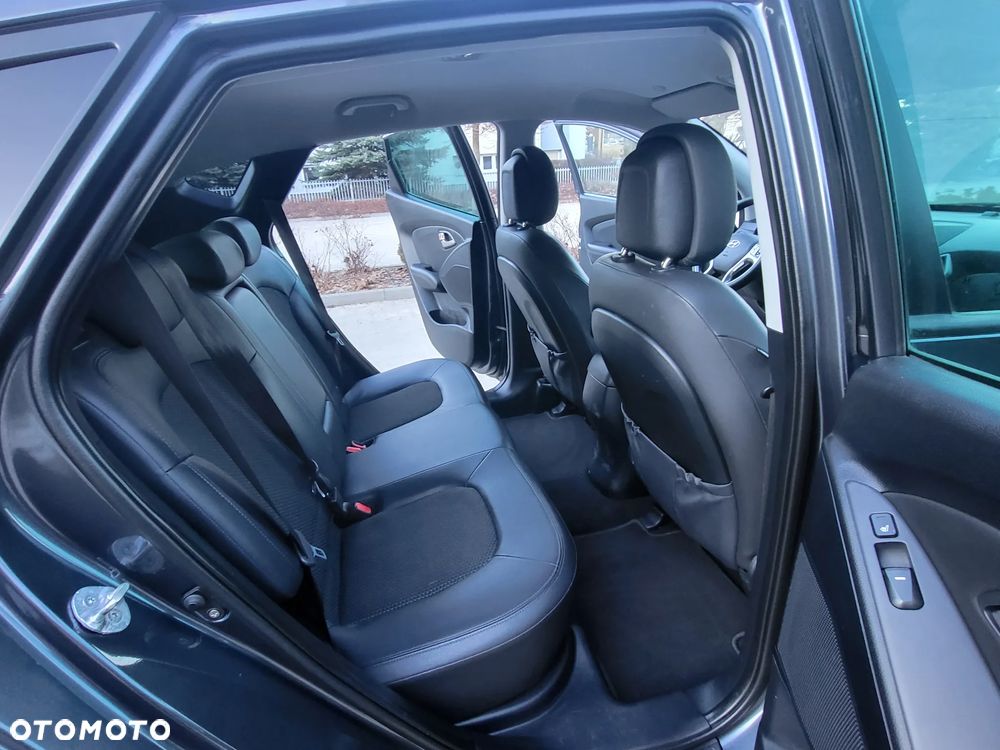 Hyundai ix35 2.0 2WD Comfort - 21