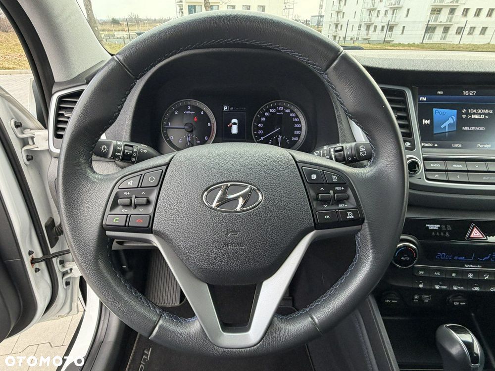 Hyundai Tucson blue 1.7 CRDi 2WD DCT Premium - 21