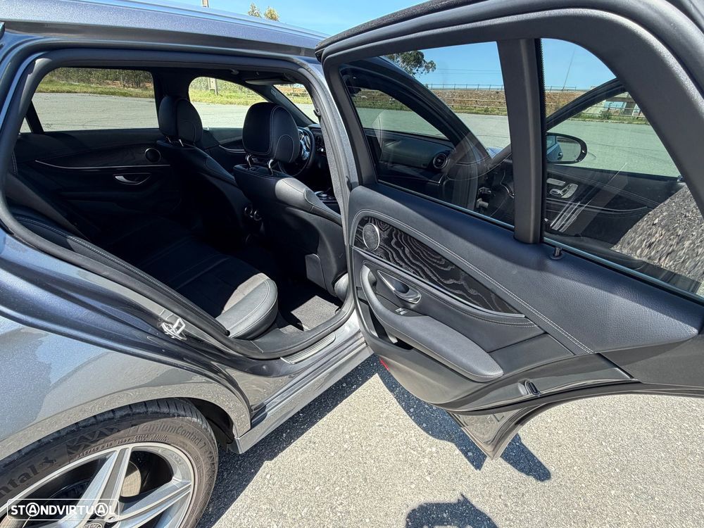 Mercedes-Benz E 220 d AMG - 11