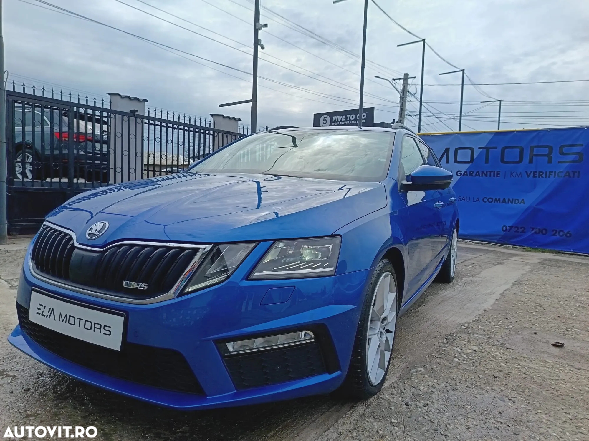 Skoda Octavia Combi Diesel 2.0 TDI RS - 2