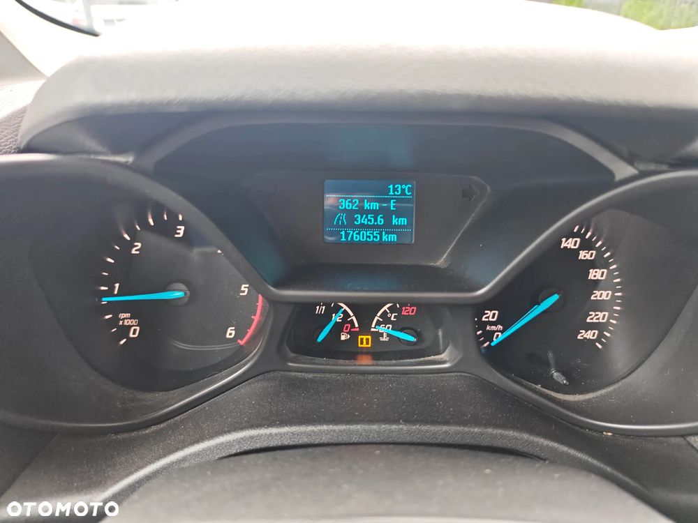 Ford Transit Connect - 18
