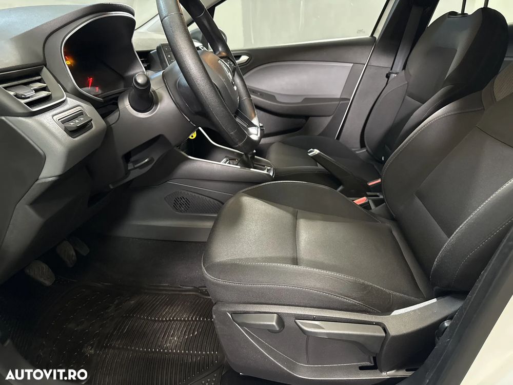 Renault Clio - 16