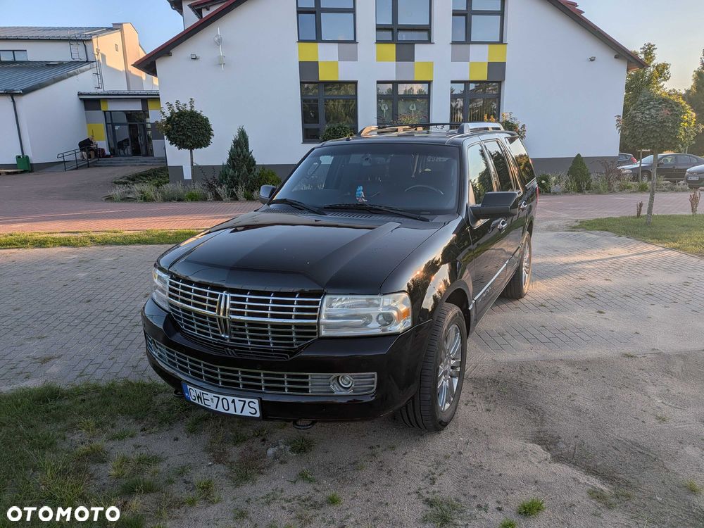 Lincoln Navigator - 1