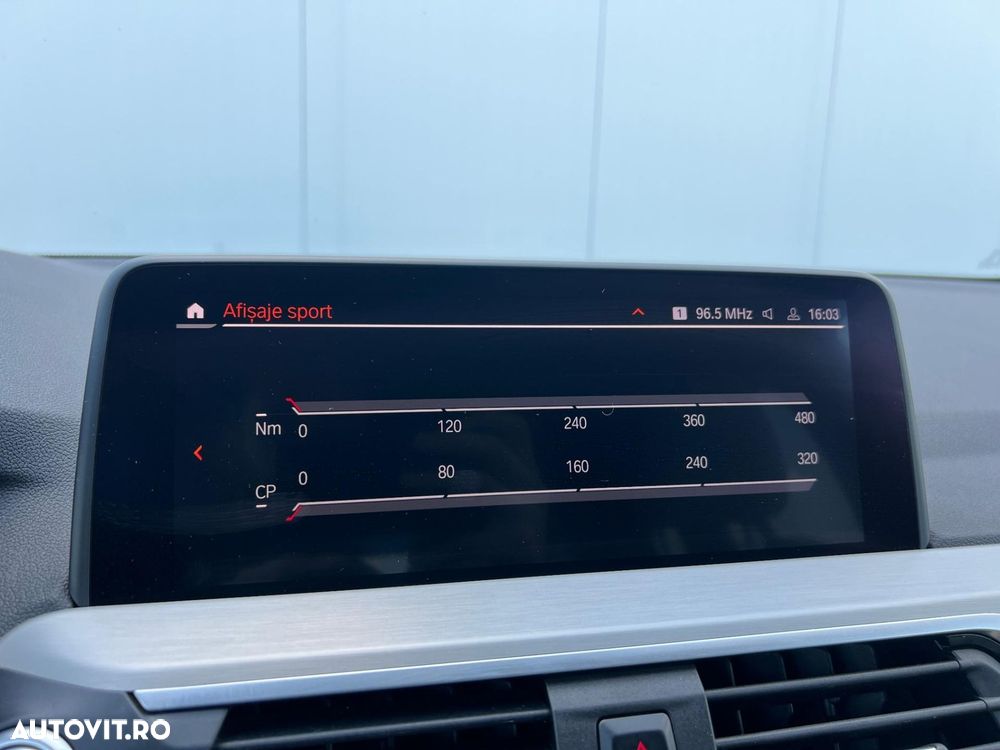 BMW X3 - 32
