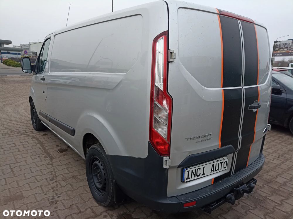 Ford Transit Custom - 3