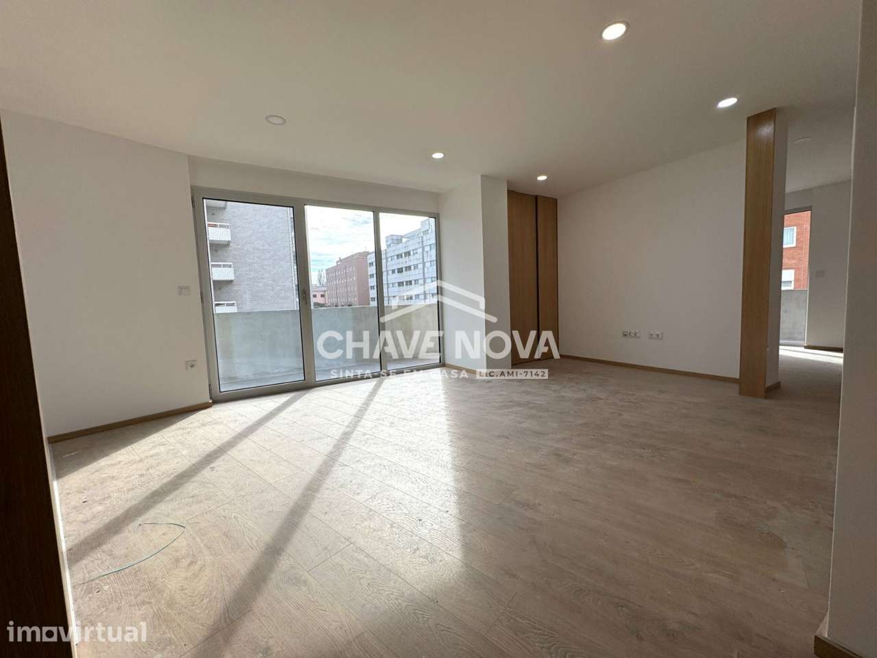 Apartamentos T2 novo c/2 lugares de garagem no Porto (Bessa/Boavista) - Grande imagem: 4/44