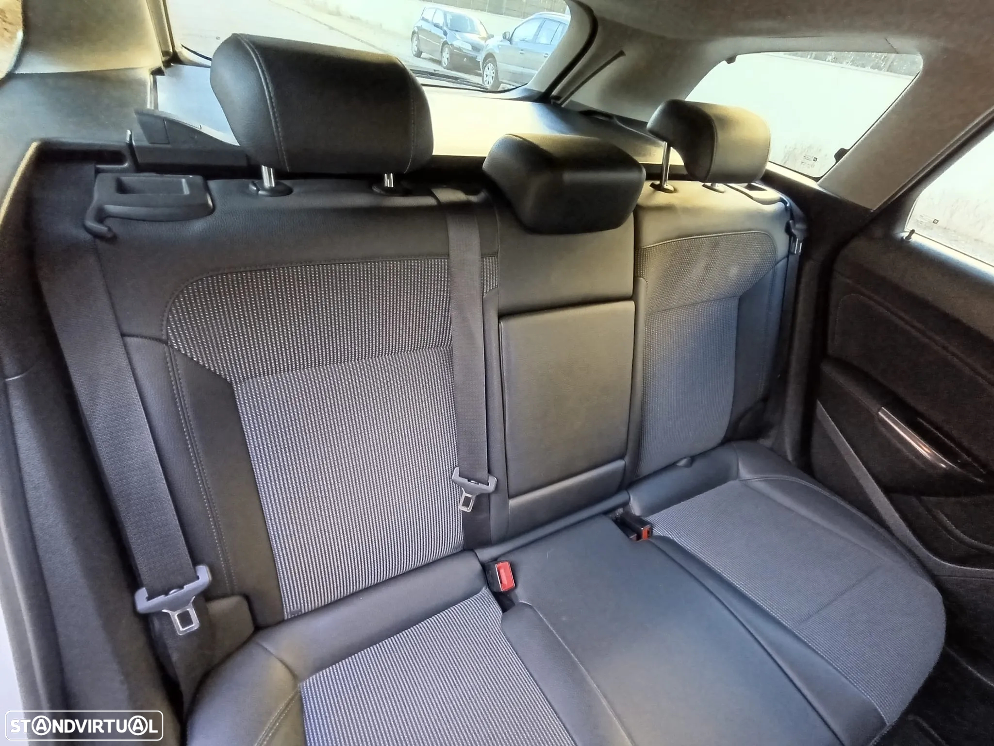 Opel Astra Sports Tourer 1.7 CDTi Enjoy - 24