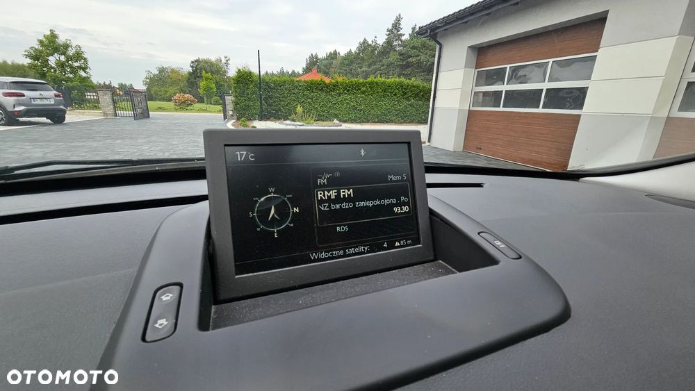 Peugeot 3008 - 16