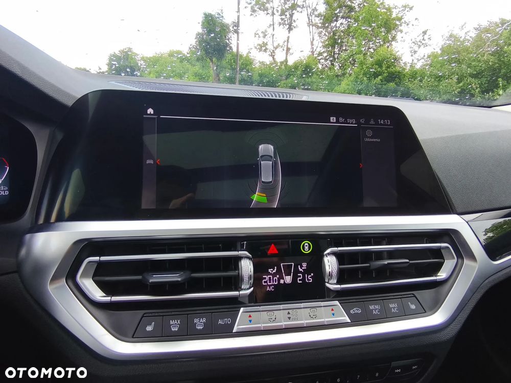 BMW Seria 3 320d Edition M Sport Shadow - 31