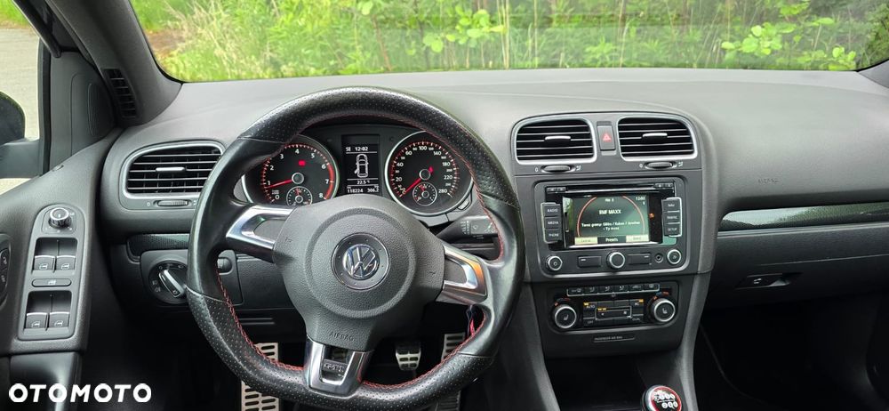 Volkswagen Golf 2.0 GTI Edition 35 - 8