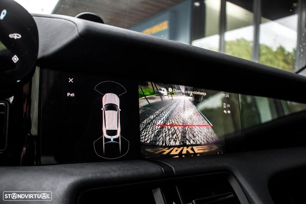 Porsche Taycan Cross Turismo 4 - 51