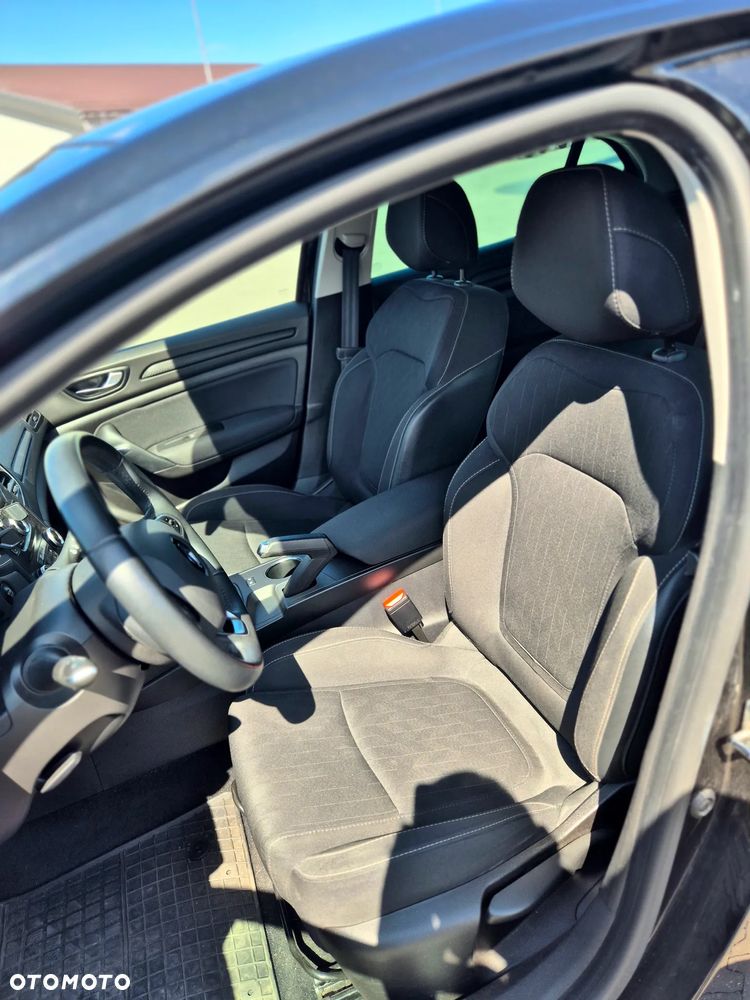 Renault Megane 1.3 TCe FAP Limited - 18