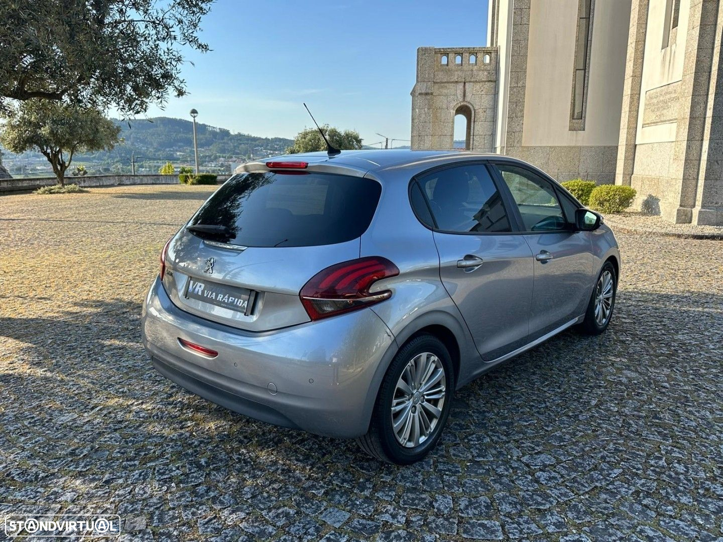 Peugeot 208 1.5 BlueHDi Signature - 7