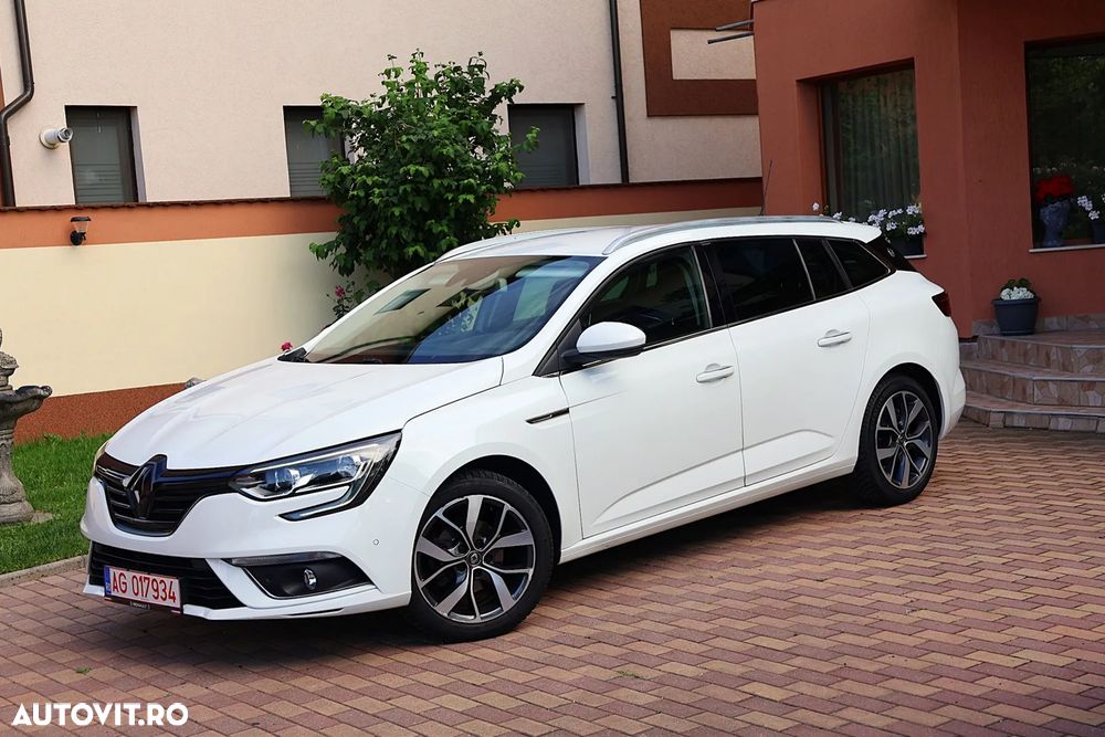 Renault Megane ENERGY dCi 110 Start & Stop Bose Edition - 3
