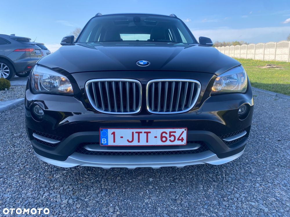 BMW X1 sDrive18d xLine - 31