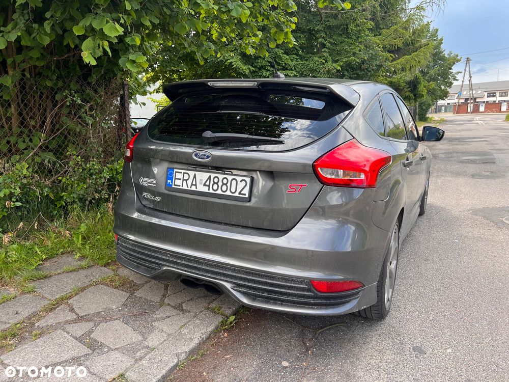 Ford Focus - 5