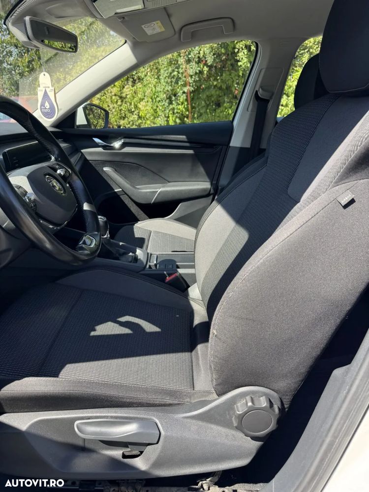 Skoda Octavia 2.0 TDI Ambition - 22