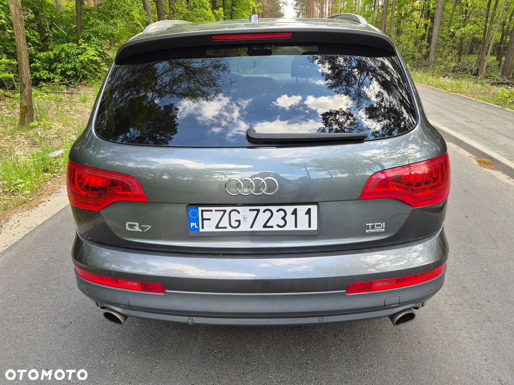 Audi Q7 - 6