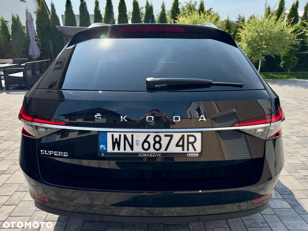 Skoda Superb 2.0 TDI SCR Style DSG - 4