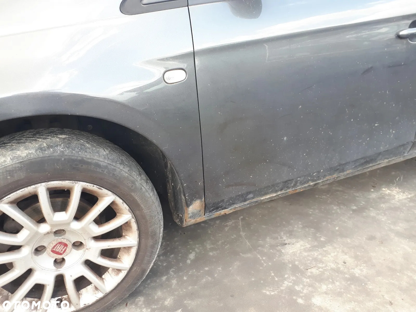 FIAT BRAVO II 07-10 1.9 D KOD KOLORU 284/A MASKA - 28