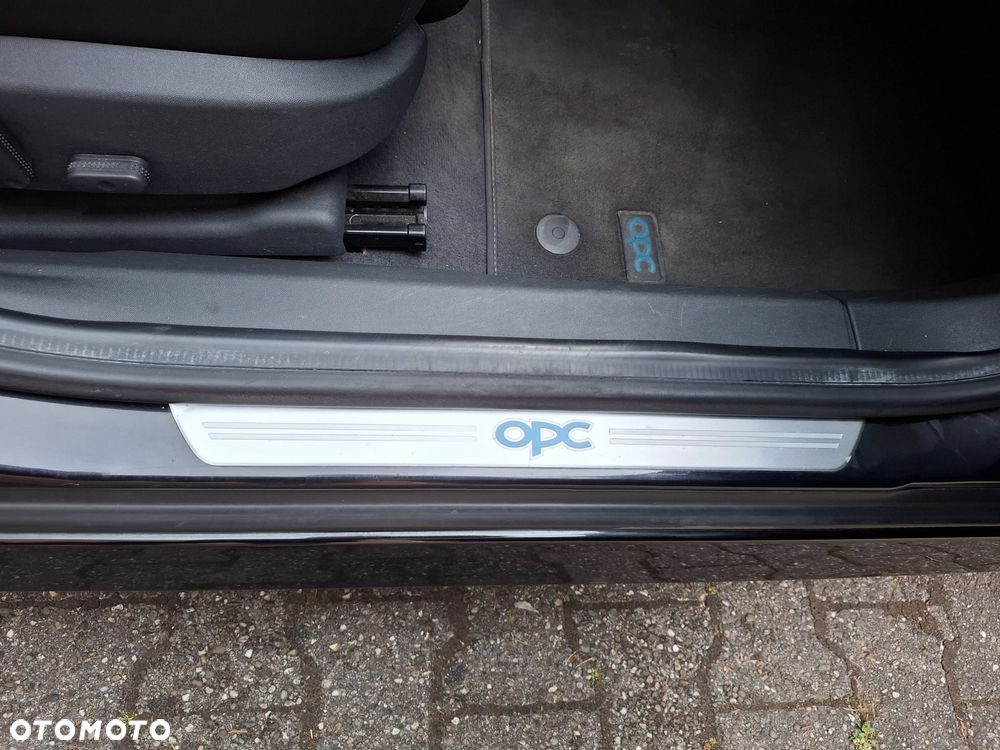 Opel Vectra OPC - 7