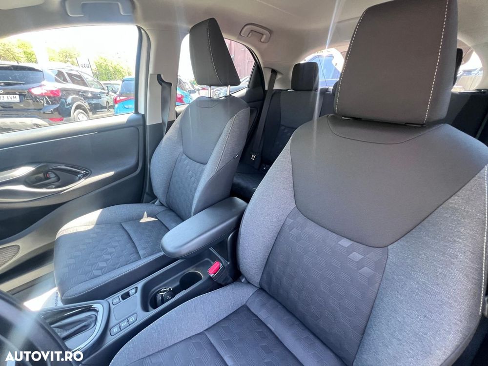 Toyota Yaris 1.5 VVT-i HSD Dynamic - 15