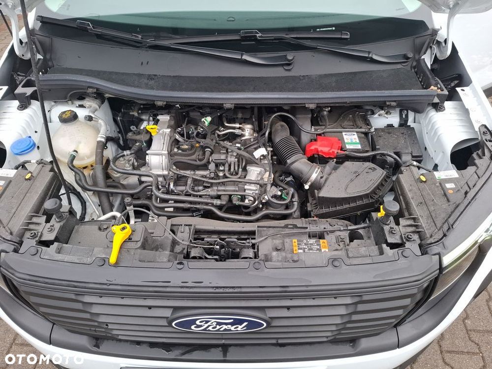 Ford Transit-courier - 22