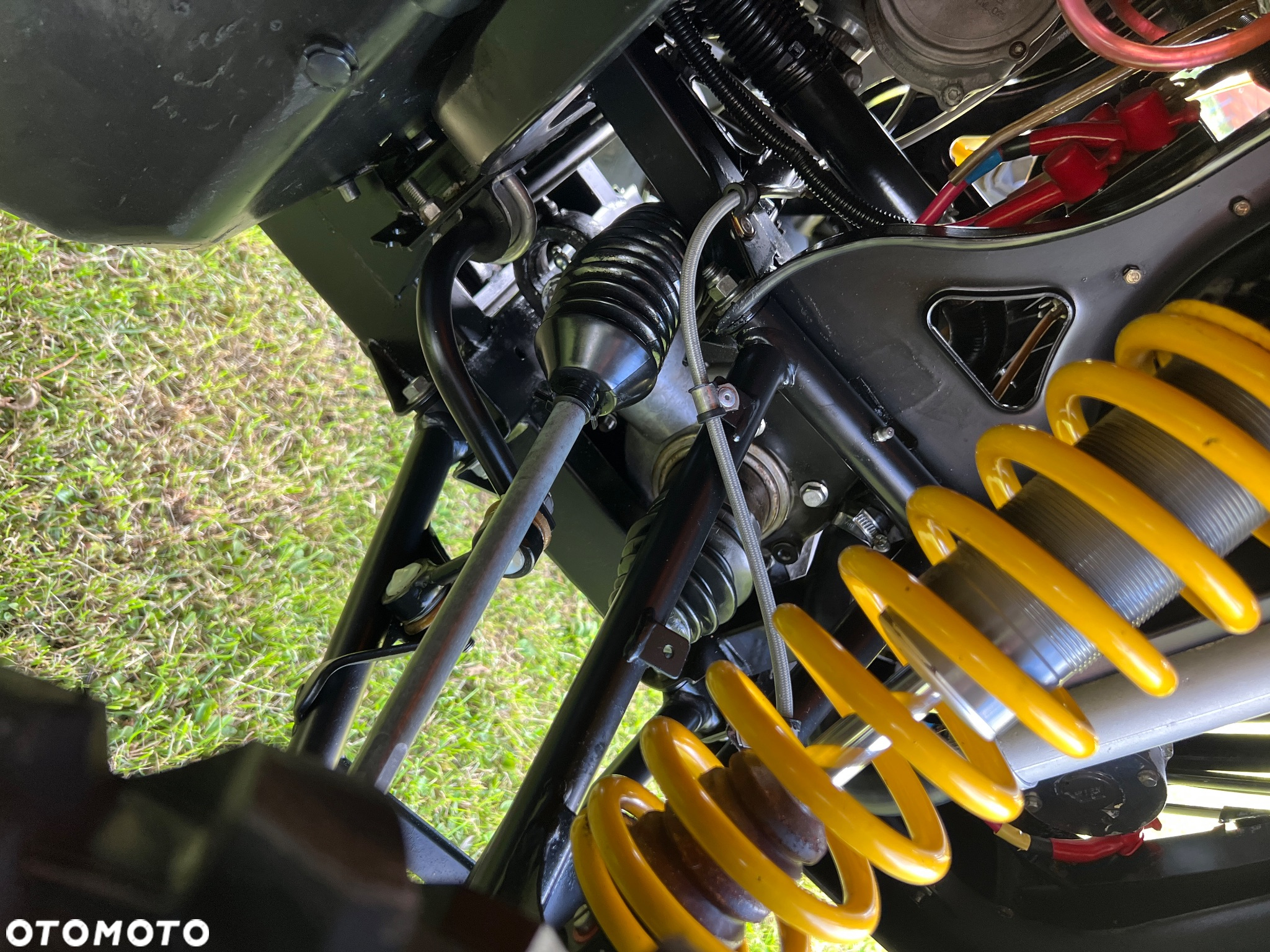 Can-Am Inny - 24