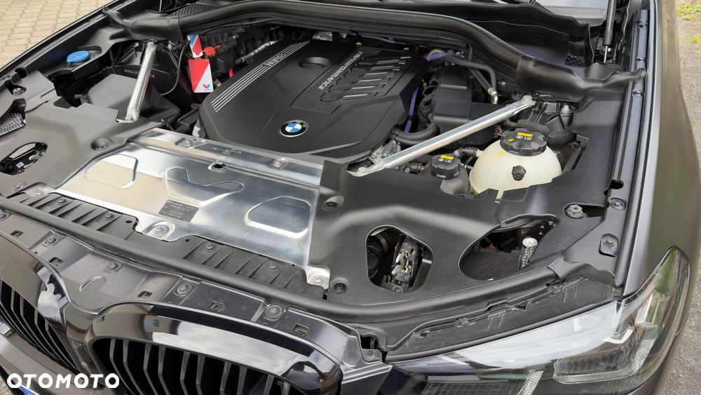 BMW X4 xM40i mHEV - 21