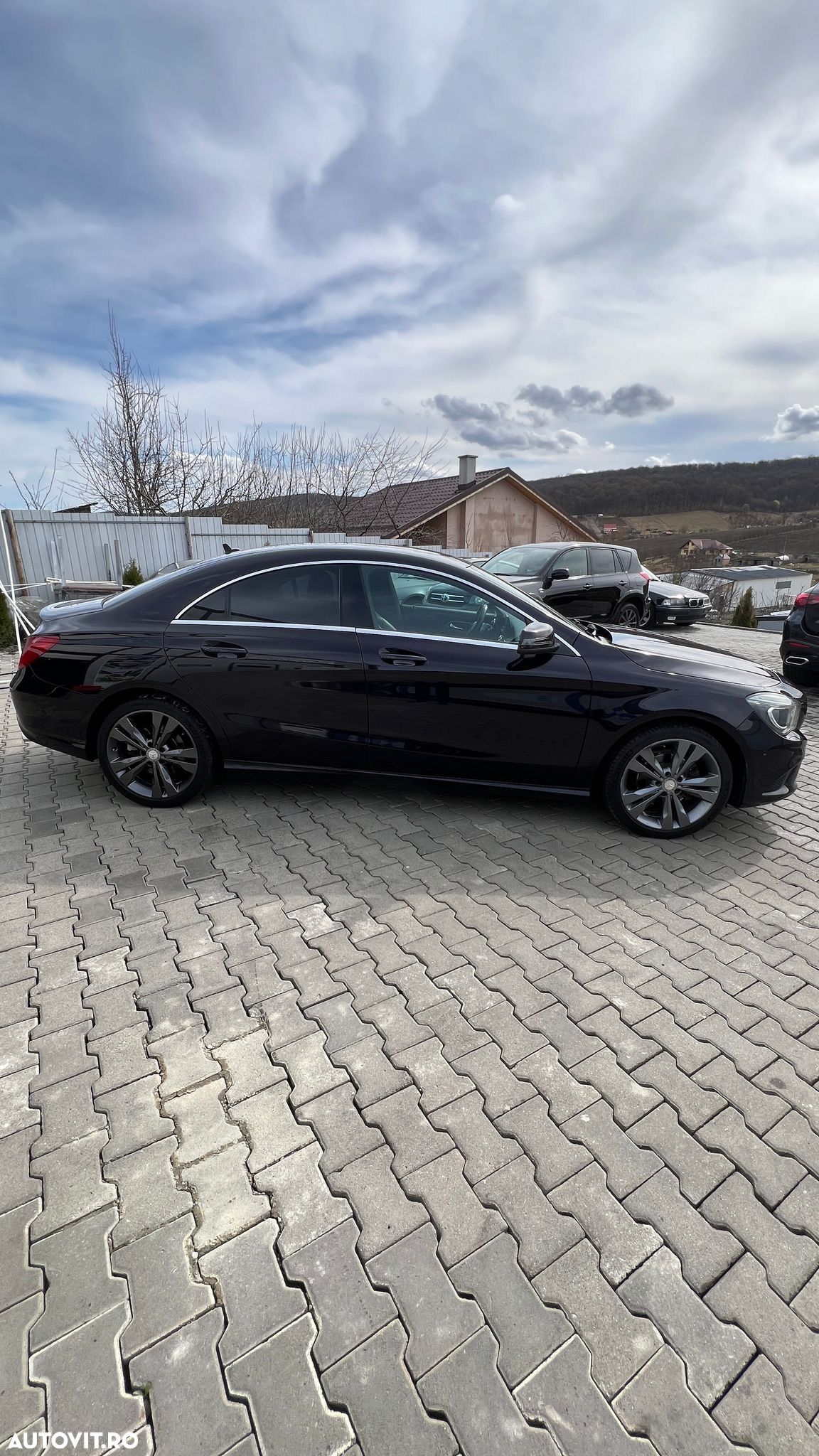 Mercedes-Benz CLA - 9