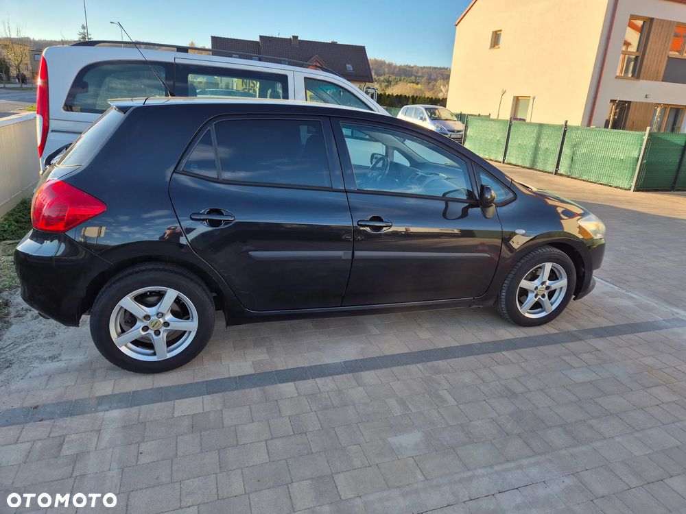 Toyota Auris 2.0 D-4D Luna - 4