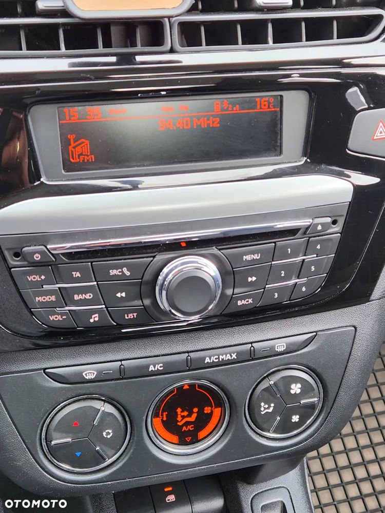 Peugeot 301 1.2 VTi/Pure Tech Access - 16