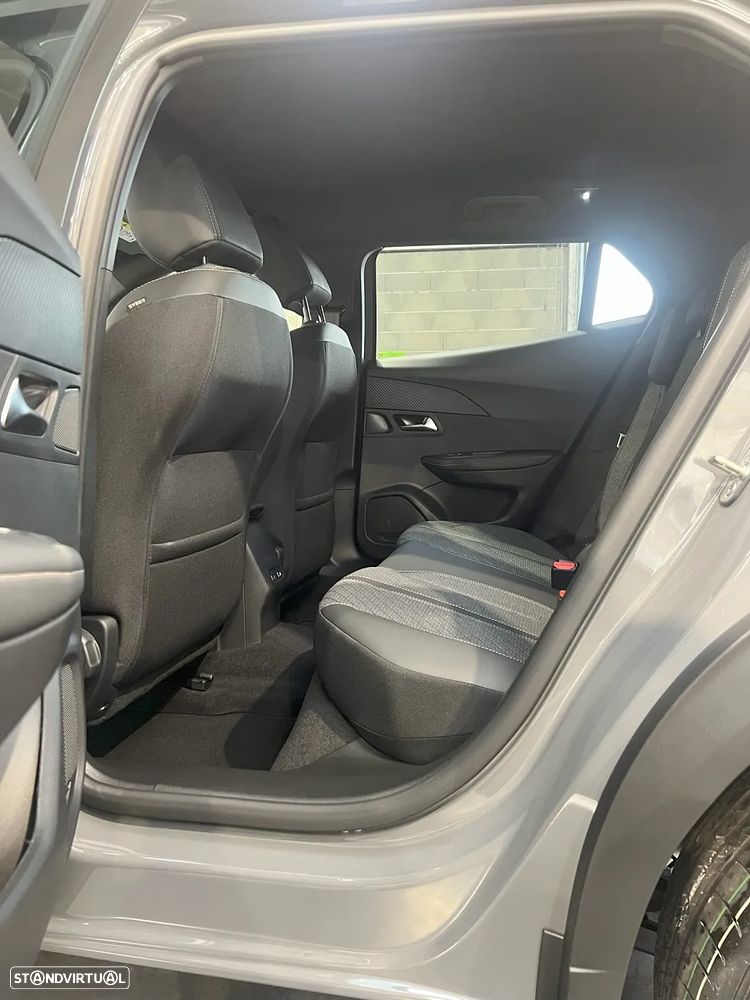 Peugeot 2008 1.2 Allure - 14