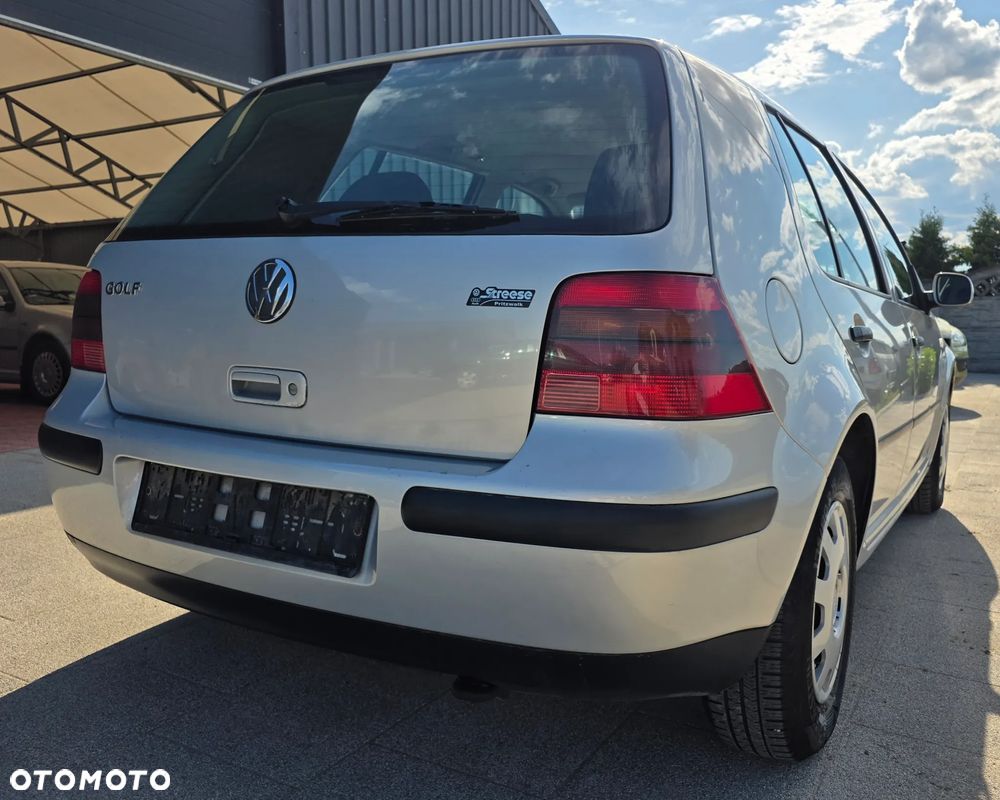 Volkswagen Golf 1.4 Comfortline - 6