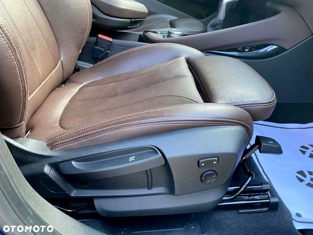 BMW X1 sDrive18d Advantage sport - 19