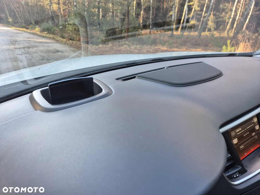 Peugeot 508 RXH BlueHDi 180 EAT6 Stop&Start - 23