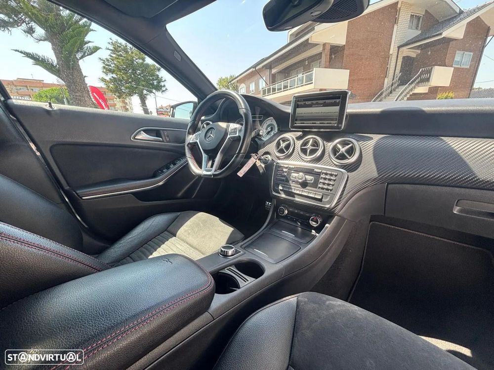 Mercedes-Benz A 220 d 7G-DCT AMG Line — fotografia 58