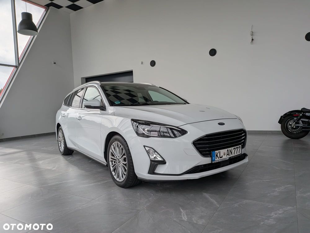 Ford Focus - 8