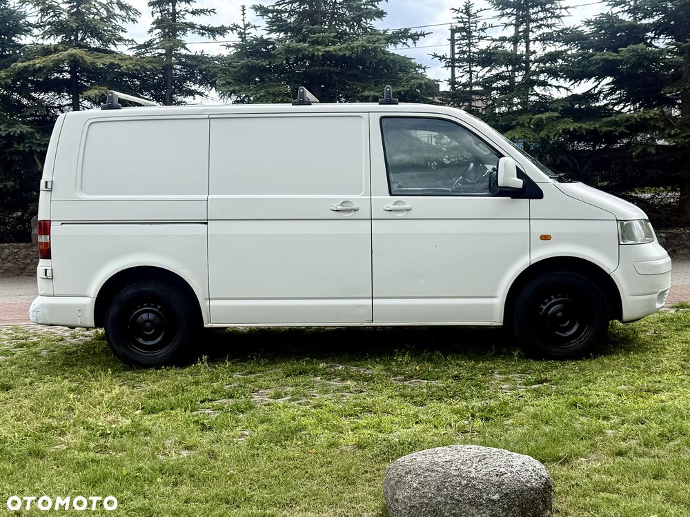 Volkswagen Transporter - 2