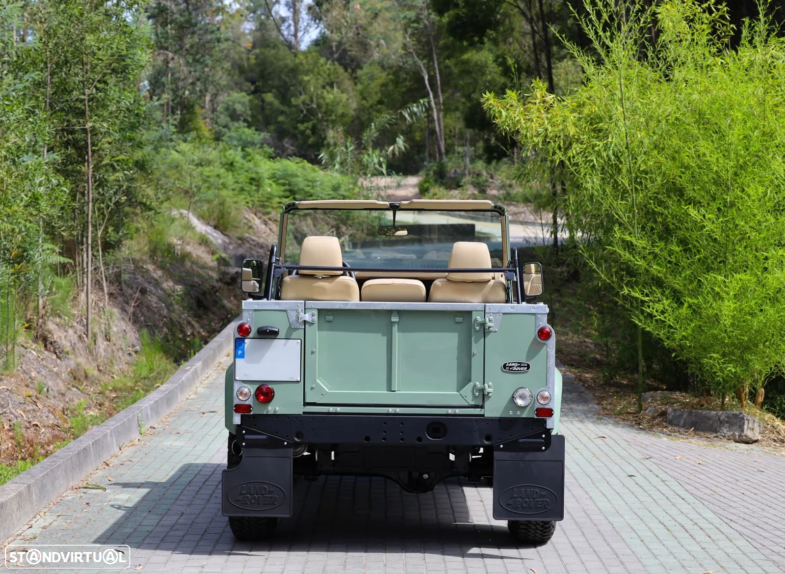 Land Rover Defender 90 2.5 Td5 Soft Top - 5