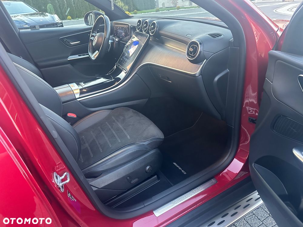 Mercedes-Benz GLC 200 mHEV 4-Matic AMG Line - 11