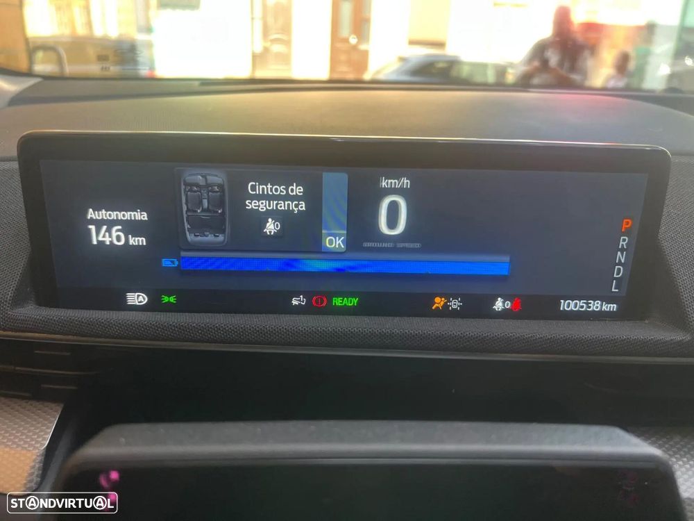 Ford Mustang Mach-E AWD PREMIUM - 6