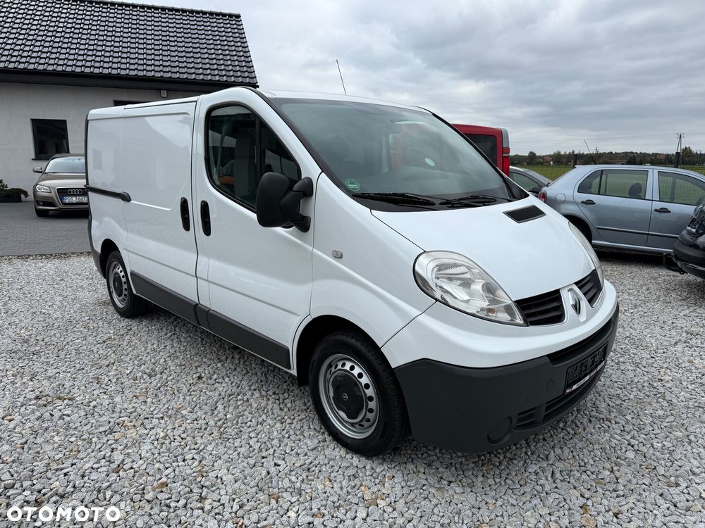 Renault Trafic - 11