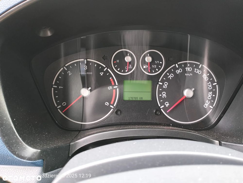 Ford Transit Connect 200 SWB Limited - 9