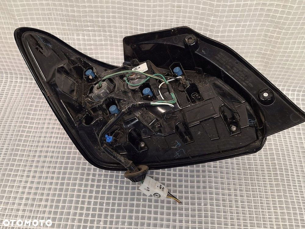 lampa tyl tylna prawa mitsubishi space star II lift 2020- led demont europa - 6
