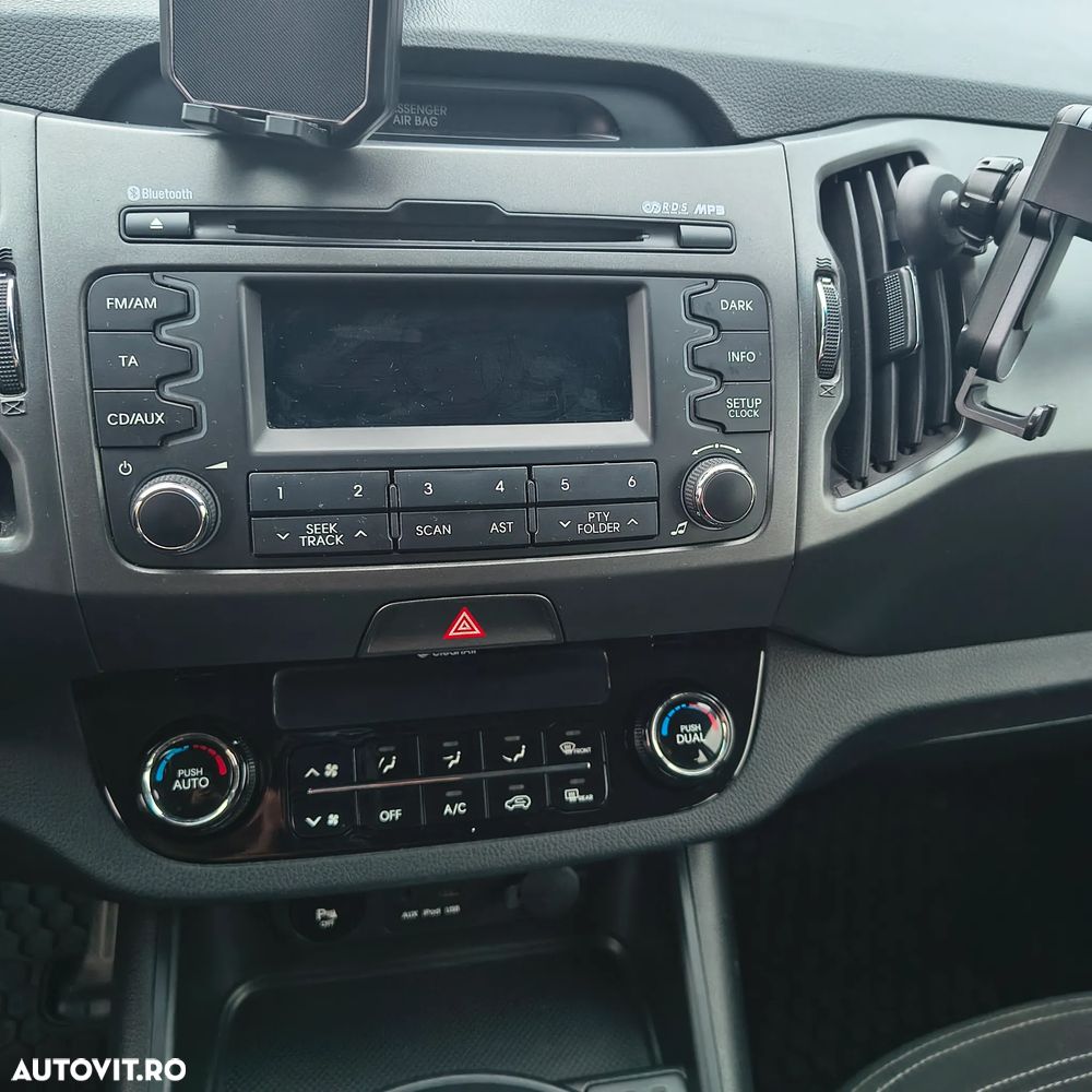 Kia Sportage - 10