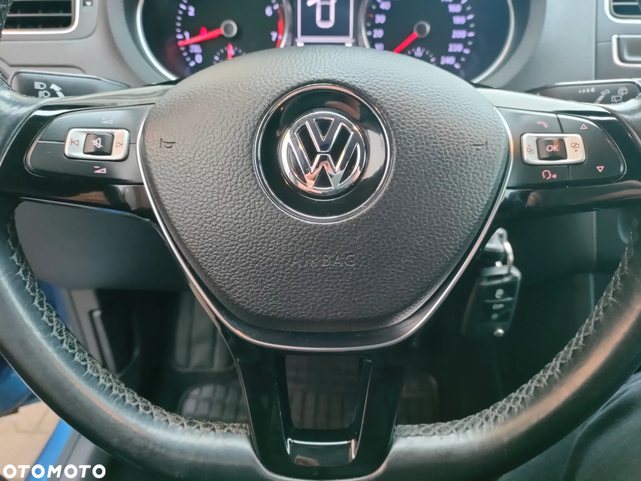 Volkswagen Polo 1.2 TSI BMT Highline - 21