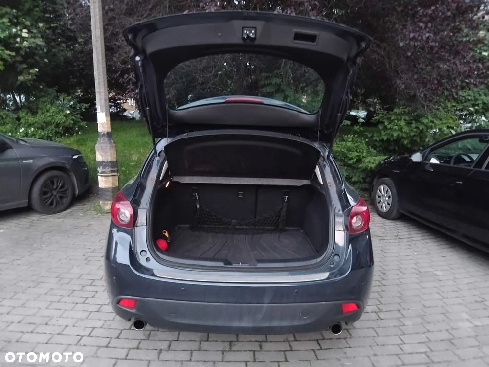 Mazda 3 - 2