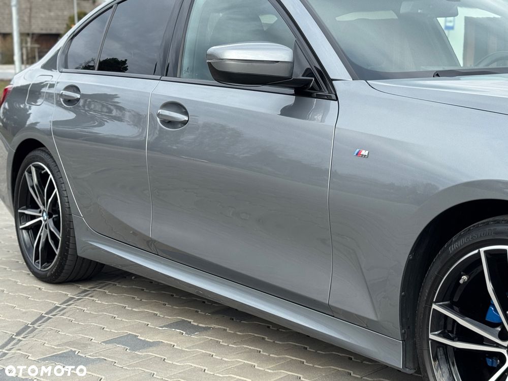 BMW Seria 3 320d xDrive M Sport sport - 18