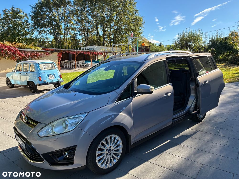 Ford Grand C-MAX - 3
